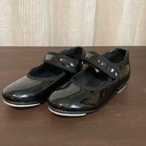 Freestyle Black Tap Shoe